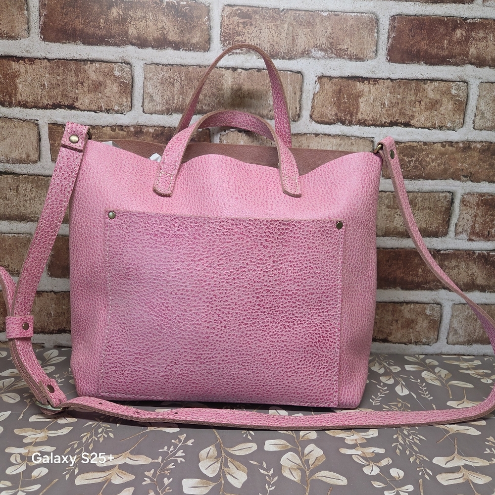 Portland Leather PLG Medium Crossbody TOTE in BUBBLEGUM true UNICORN
